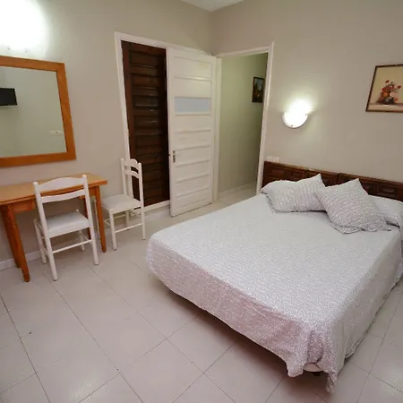 Occidental Canteras מלון